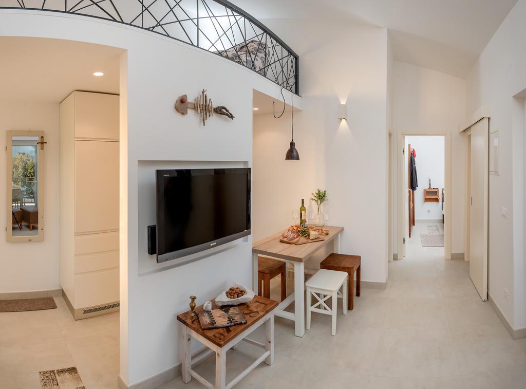 Arka Trogir Apartments - Seget Vranjica Exterior foto