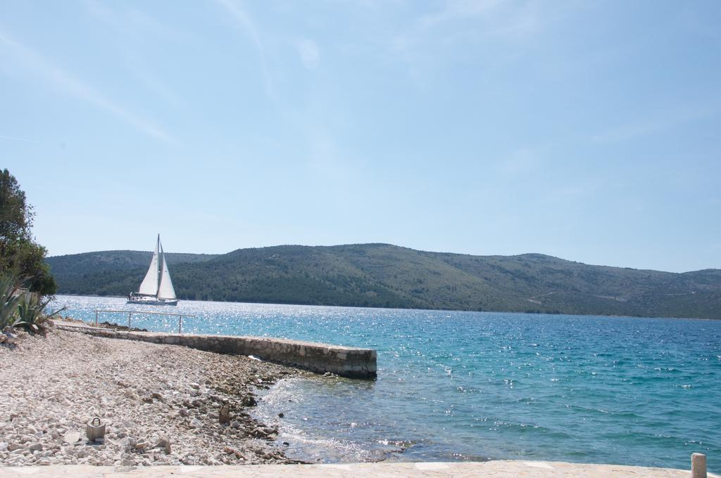 Arka Trogir Apartments - Seget Vranjica Exterior foto