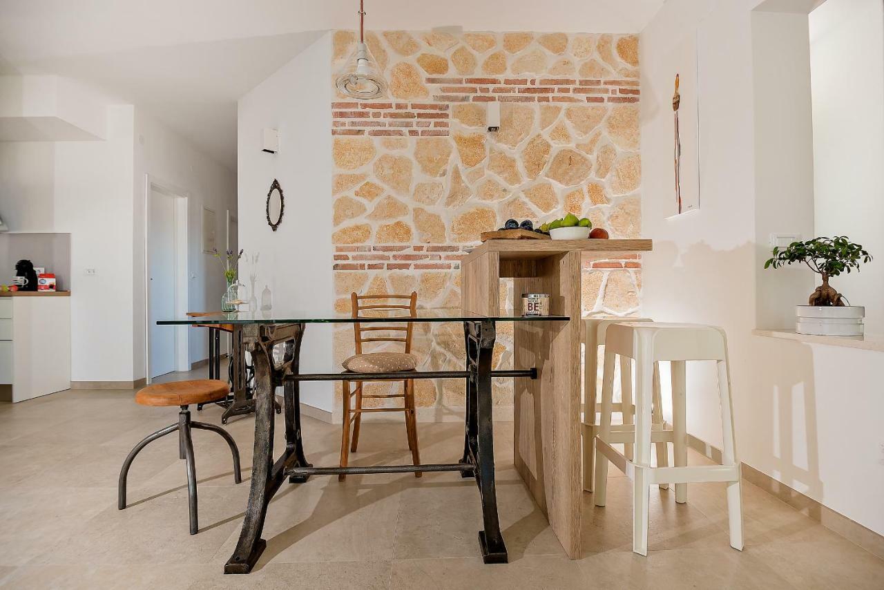 Arka Trogir Apartments - Seget Vranjica Exterior foto
